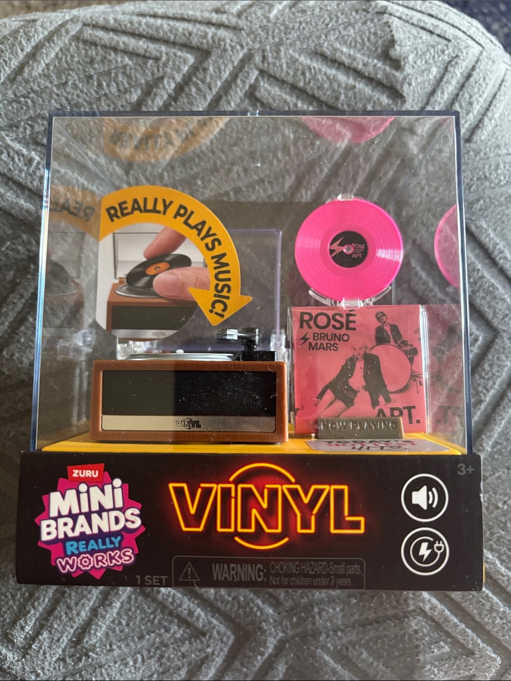 Mini Brands Vinyl Playset with Pink Record